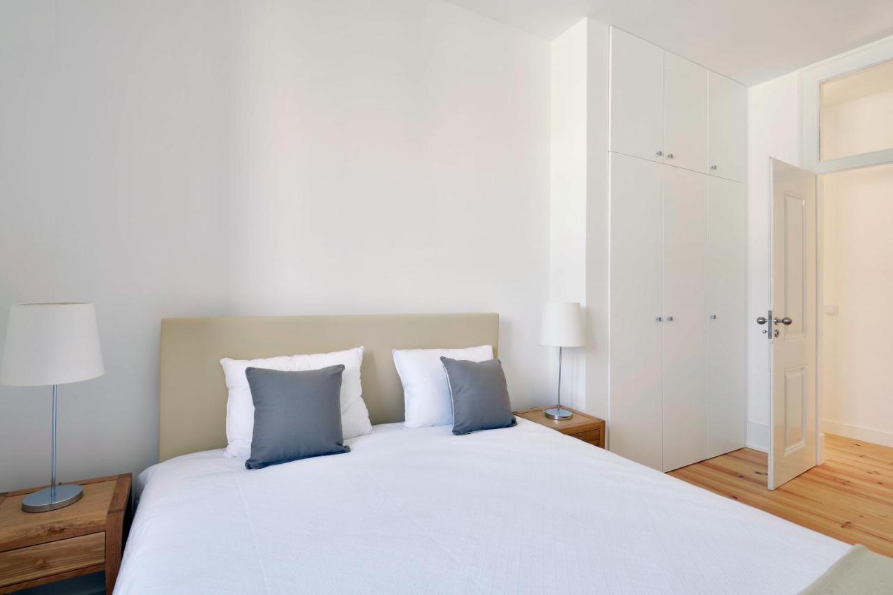 Appartamento Flh Santa Catarina Outstanding Flats Lisbona Esterno foto